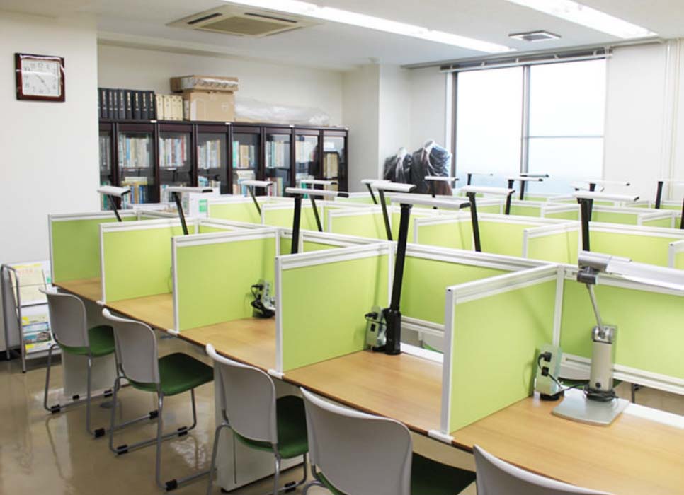 図書室・自習室